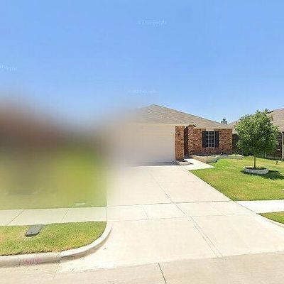 1404 Trace Dr, Aubrey, TX 76227