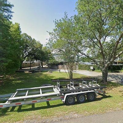 141 Highway 22 E, Madisonville, LA 70447