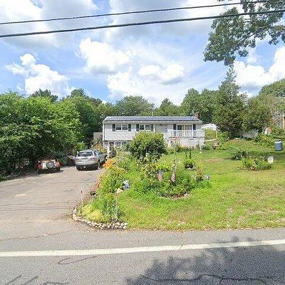 141 Rocky Pond Rd, Plymouth, MA 02360