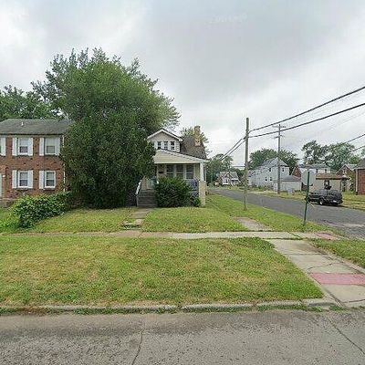 14661 Strathmoor St, Detroit, MI 48227