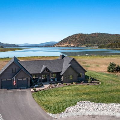 122 Sabrea Shores Rd, Sagle, ID 83860