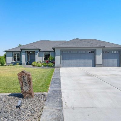 12303 Willow Creek Dr, Pasco, WA 99301