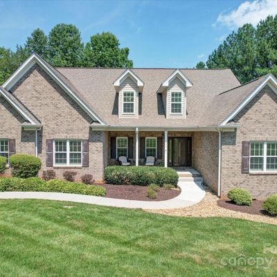 124 Marietta Rd, Mooresville, NC 28117