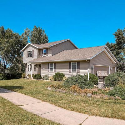 1240 W Bloomingfield Dr, Whitewater, WI 53190