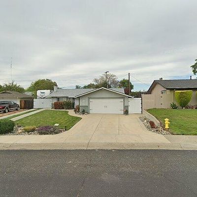 1302 Susan Cir, Roseville, CA 95661