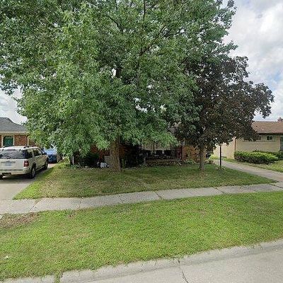 16608 Windermere Cir, Southgate, MI 48195