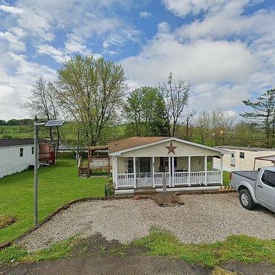 17 Route 21 Mhp, Rices Landing, PA 15357