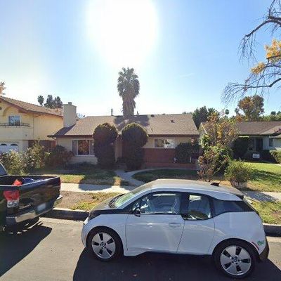 17344 Hartland St, Van Nuys, CA 91406