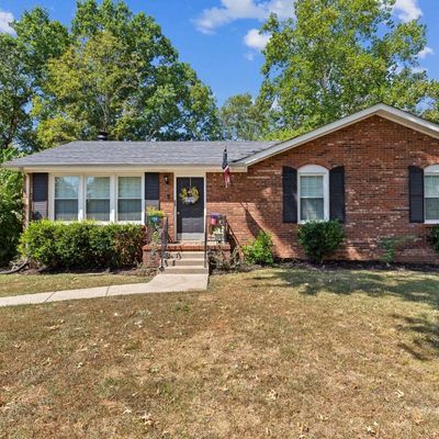 1780 Warfield Dr, Clarksville, TN 37043