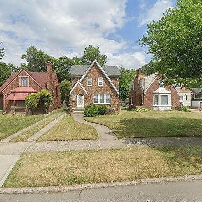 18010 San Juan Dr, Detroit, MI 48221