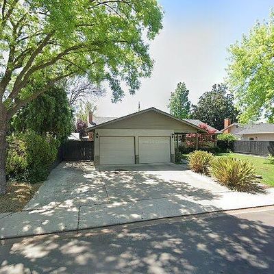 1828 Kienitz Ave, Modesto, CA 95355