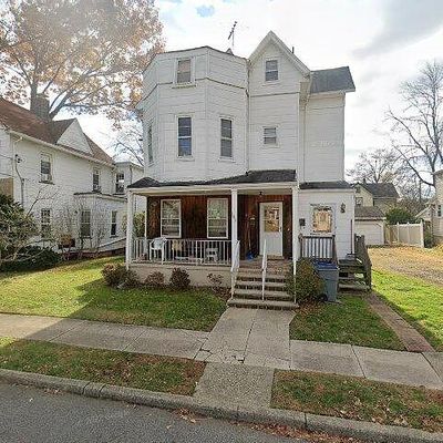 186 Center St, New Milford, NJ 07646