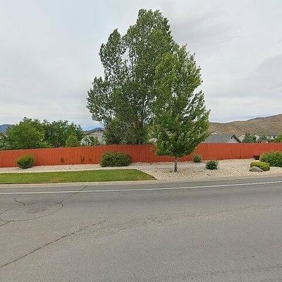 18649 Village Center Dr, Reno, NV 89508