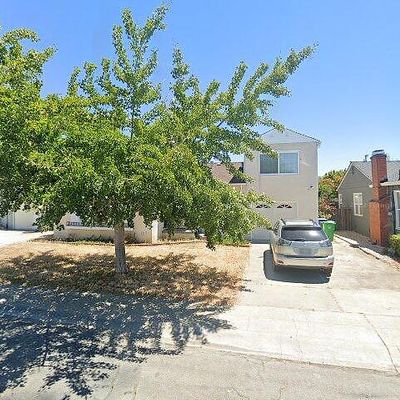 15042 Edgemoor St, San Leandro, CA 94579