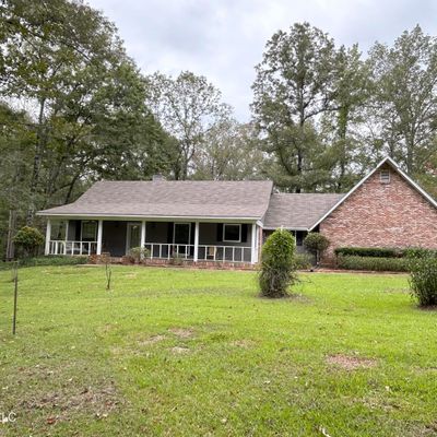 1515 W Flowers Rd, Terry, MS 39170