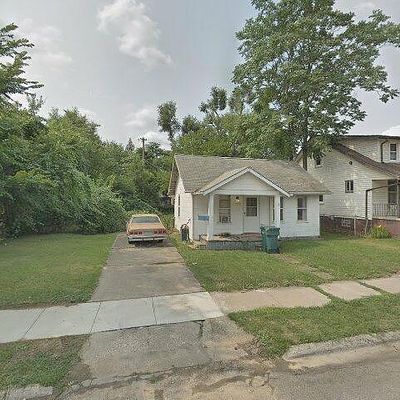 1533 Reo Ave, Lincoln Park, MI 48146