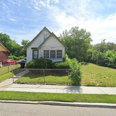 15728 Fairfield St, Detroit, MI 48238