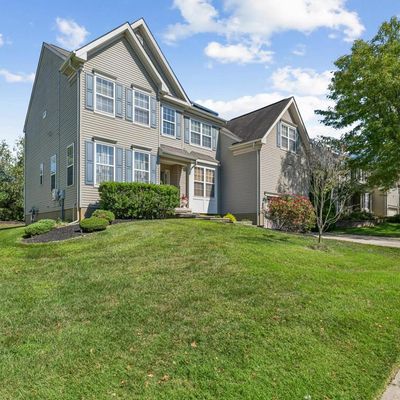 16 Ridgewood Dr, Bordentown, NJ 08505