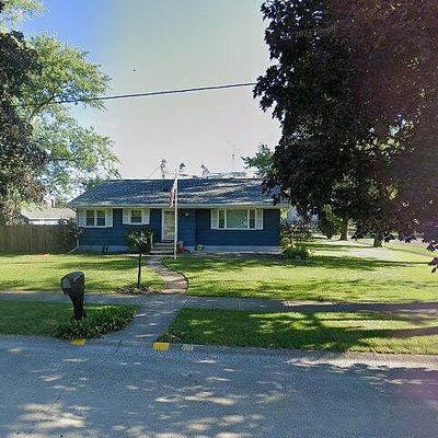 161 E Myrtle St, Herscher, IL 60941