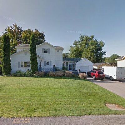 2050 Parkview Blvd, Hermitage, PA 16148