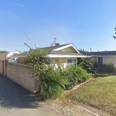 2067 N Cambridge St, Orange, CA 92865