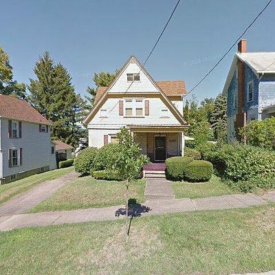 207 N Parker St, Warren, PA 16365