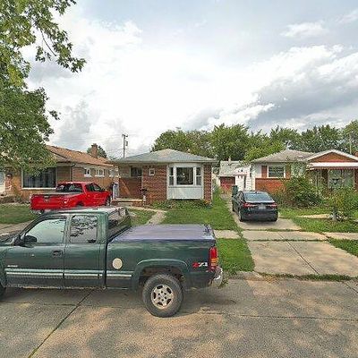 2090 Ford Blvd, Lincoln Park, MI 48146