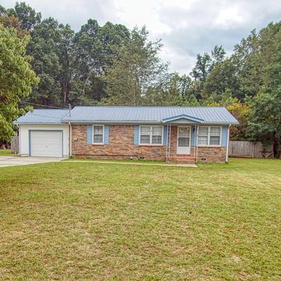 21 Eastwood Dr, Fayetteville, TN 37334