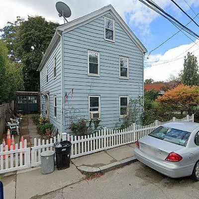 21 Starr Ln, Jamaica Plain, MA 02130