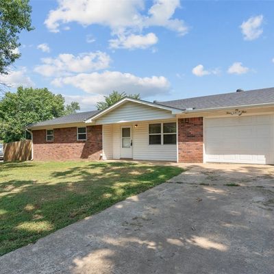 2103 W Twin Springs St, Siloam Springs, AR 72761