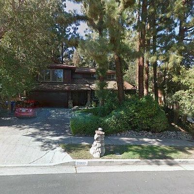 21907 Gresham St, West Hills, CA 91304