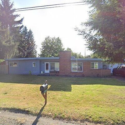 2202 N Pearl St, Centralia, WA 98531