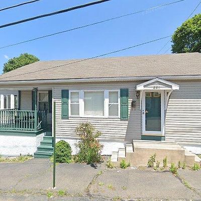 221 W 7 Th St, Hazleton, PA 18201