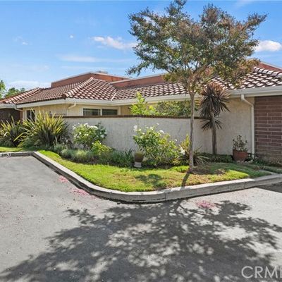 2227 Portola Ln, Westlake Village, CA 91361