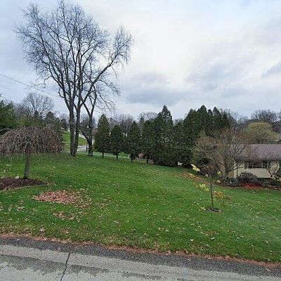 228 Fieldbrook Dr, Canonsburg, PA 15317