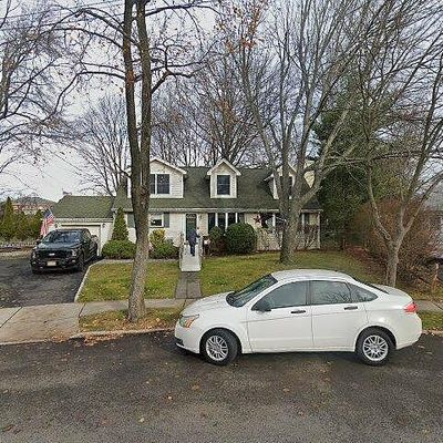 191 Oak Ln, New Milford, NJ 07646