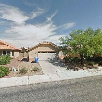 1981 Thunder Meadows Dr, Sierra Vista, AZ 85635