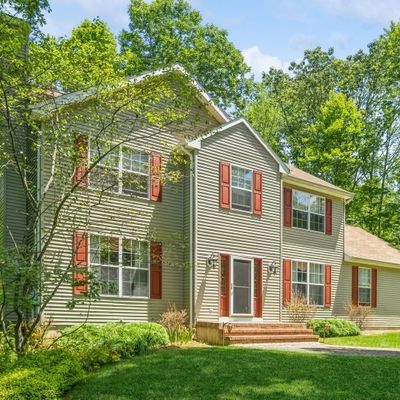 2 Pheasant Run Rd, Great Meadows, NJ 07838