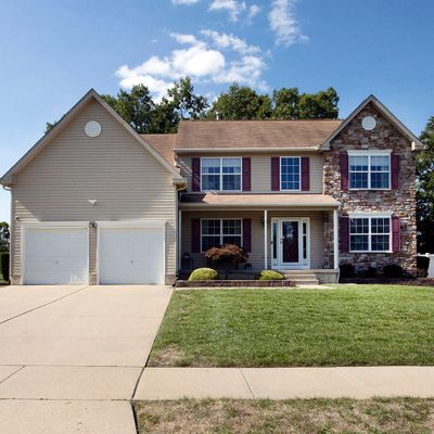 2 Serene Ln, Sicklerville, NJ 08081