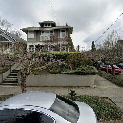 2002 1 St Ave N, Seattle, WA 98109