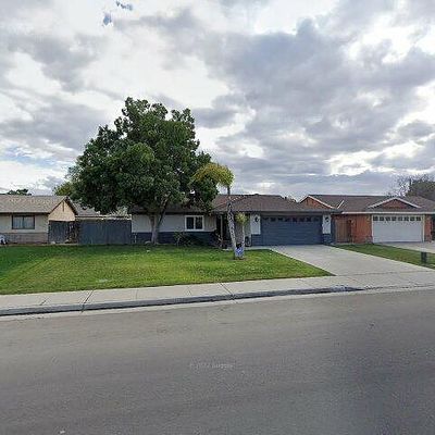 2009 Faith Ave, Bakersfield, CA 93304