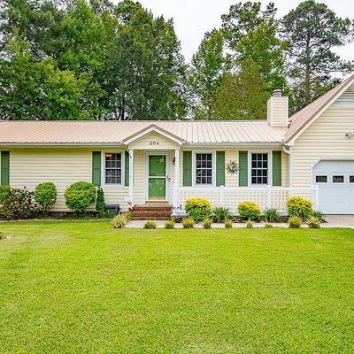 204 Cambridge Ct, Havelock, NC 28532