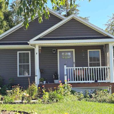 258 E 39 Th St, Buena Vista, VA 24416