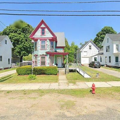 26 Eastern Ave, Rochester, NH 03867