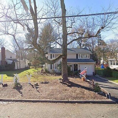 26 W Saddle River Rd, Waldwick, NJ 07463