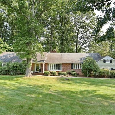 263 Arbor Rd, Franklin Lakes, NJ 07417