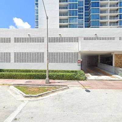 2655 Collins Ave #509, Miami Beach, FL 33140