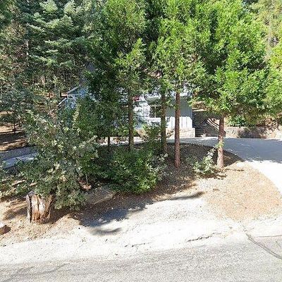 26661 Lake Forest Dr, Twin Peaks, CA 92391