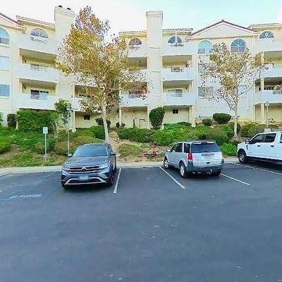 2713 Antonio Dr #203, Camarillo, CA 93010