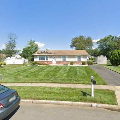 28 Misty Morn Ln, Ewing, NJ 08638